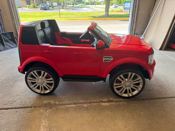 12V 3.7 MPH 2-Seater Licensed Land Rover Toy Car with Parent Remote Control Red