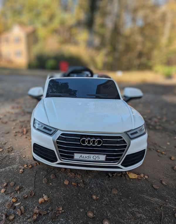 12V Audi TT RS Electric Ride-On Car for Kids with Music