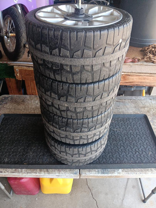 Replacement Tire for Kids Range Rover SUV Ride-On Vehicle Gas Scooters 0