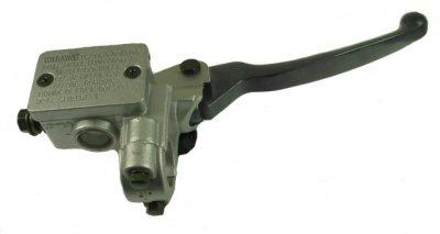 front-right-master-cylinder-6.gif