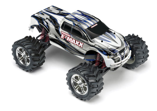 traxxas-1-10-scale-e-maxx-4wd-electric-monster-truck-3903-6.gif